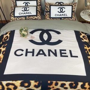Chanel White Black Bedding Sets Duvet Cover Sheet Cover Pillow Cases Luxury Bedroom Sets Diverse Design and Materials