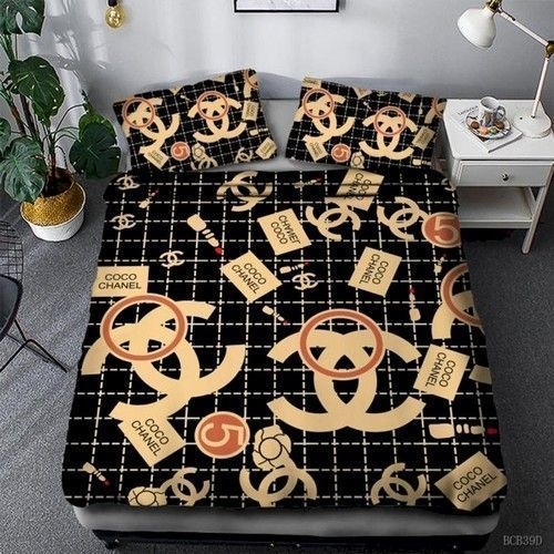 Coco Chanel Luxury Bedding Sets Duvet Cover Bedroom Luxury Brand Bedding Diverse Design and Materials