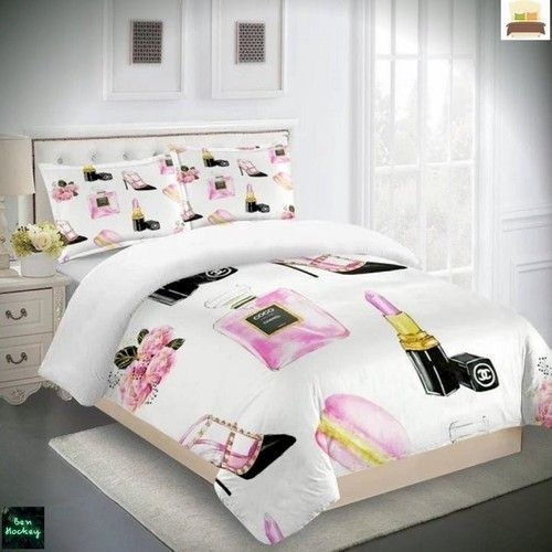 Coco Chanel Luxury Bedding Sets Duvet Cover Luxury Brand Bedding Diverse Design and Materials 01