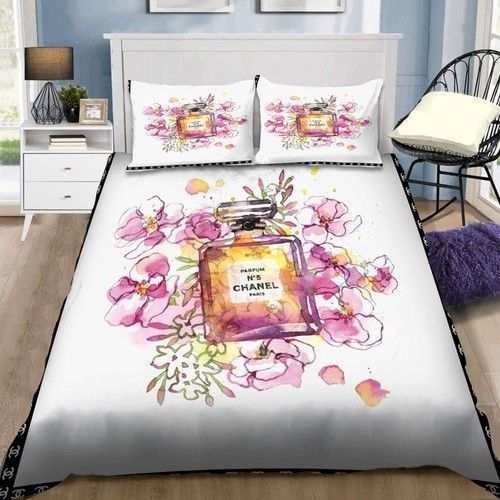Coco Chanel Luxury Bedding Sets Duvet Cover Luxury Brand Bedding Diverse Design and Materials 02