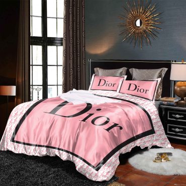 Dior Logo Bedding Set Duvet Cover Comfortable Bedding Set Bedroom Decor Diverse Design and Materials