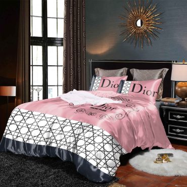 Dior Luxury Brand High End Premium Bedding Set Spread Comforter Duvet Cover Bedding Sets For Bedroom Diverse Design and Materials