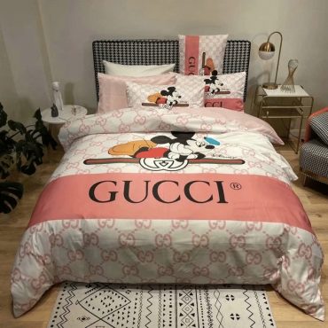 Gc Gucci Luxury Brand Type 135 Bedding Sets Quilt Sets Diverse Design and Materials