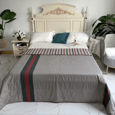 Gc Gucci Luxury Brand Type 176 Bedding Sets Quilt Sets Diverse Design and Materials