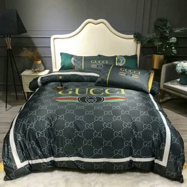 Gc Gucci Luxury Brand Type 34 Bedding Sets Quilt Sets Diverse Design and Materials