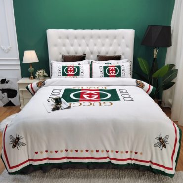 Gc Gucci Luxury Brand Type 47 Bedding Sets Quilt Sets Diverse Design and Materials