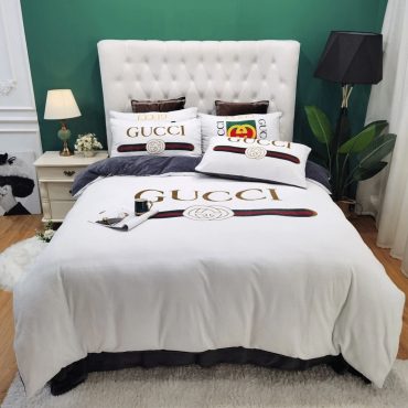 Gc Gucci Luxury Brand Type 49 Bedding Sets Quilt Sets Diverse Design and Materials