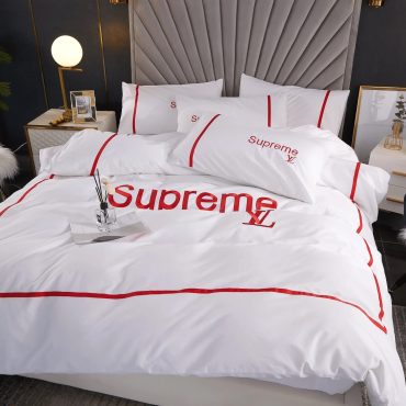 Supreme LV Luxury Logo Bedding Sets Quilt Sets Duvet Cover Diverse Design and Materials