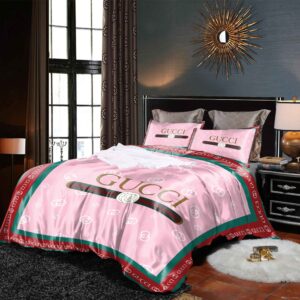 Gucci Luxury Brand Bedding Set Duvet Cover Luxury Brand Bedding Sets Gift for Chanel Lover Diverse Design and Materials