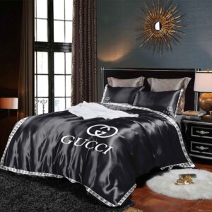 Gucci Originals Bedding Set Spread Comforter Duvet Cover Bedding Sets Gift for Chanel Lover Diverse Design and Materials